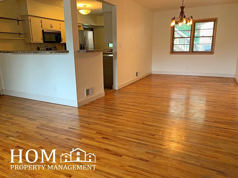 1103 N 6th St — Photo 3
