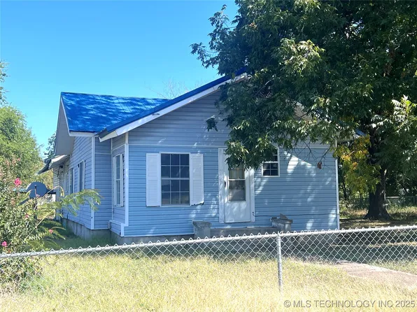 301 Pittsburg Ave, Pittsburg, OK 74560