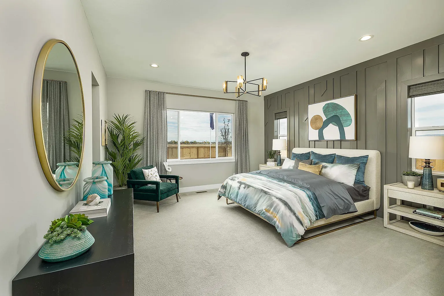 811 Halfpipe - Furnished Rental — Photo 2
