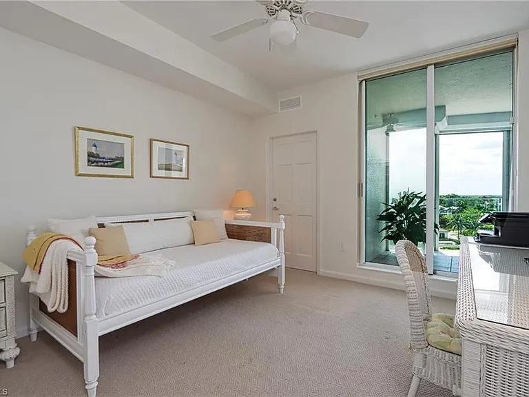 60 Seagate Dr #704 — Photo 20