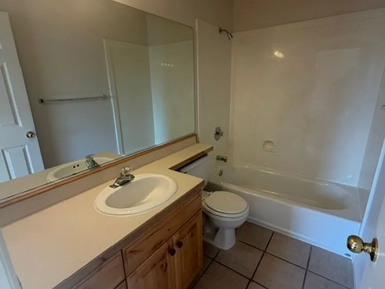 1735 W 540 N #1305 — Photo 10