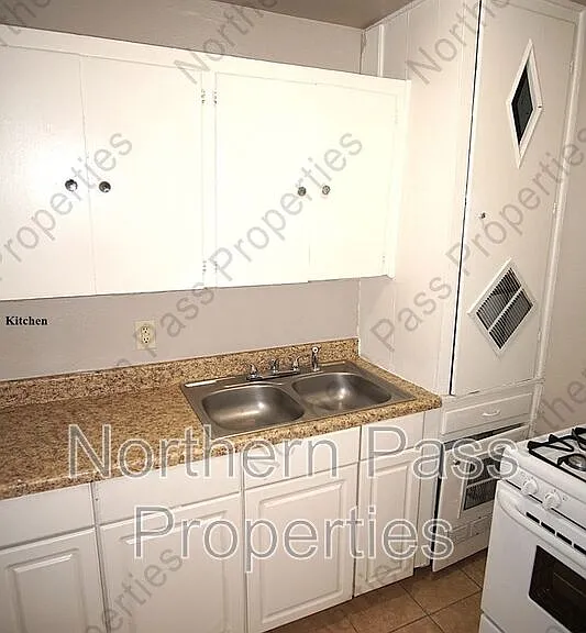 1317 Saint Johns Dr #6 — Photo 7