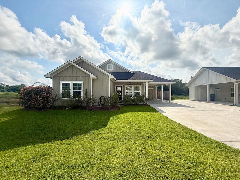 1st image of 133 Ellis Ln