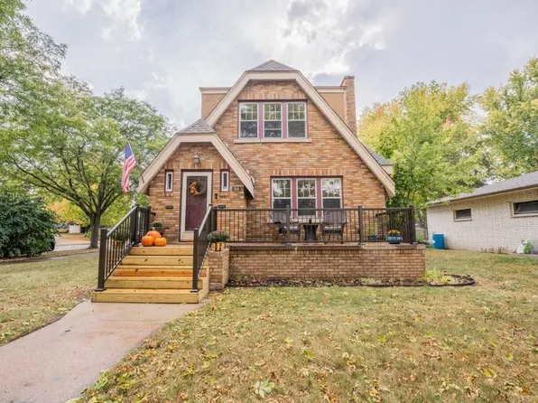 304 Governor St, Chippewa Falls, WI 54729