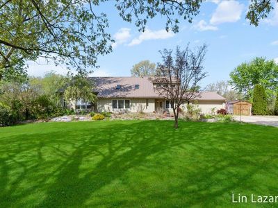 14534 N Uldriks Dr, Battle Creek, MI, 49017