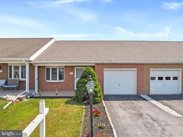 153 Southern Oak Dr, Hagerstown, MD 21740