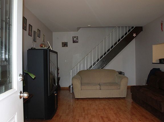 5th image of 1249 Pearl Ave Unit C