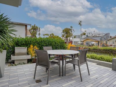 219 Howland Canal, Venice, CA, 90291