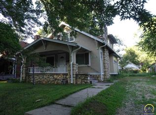 1612 SW Fillmore St, Topeka, KS 66604