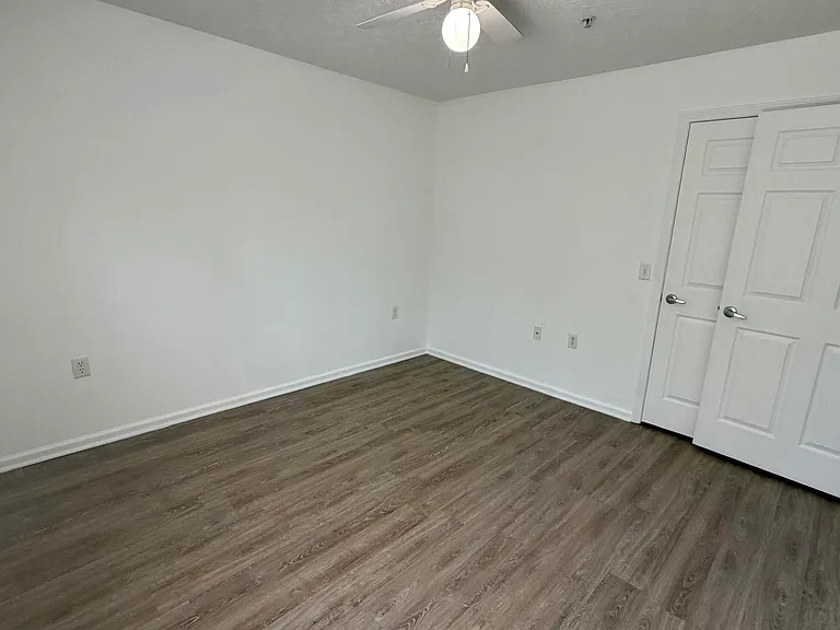 9117 Laird St #9127 — Photo 15