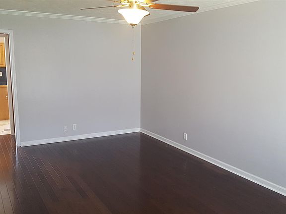 3rd image of 2120 Lebanon Pike APT 58