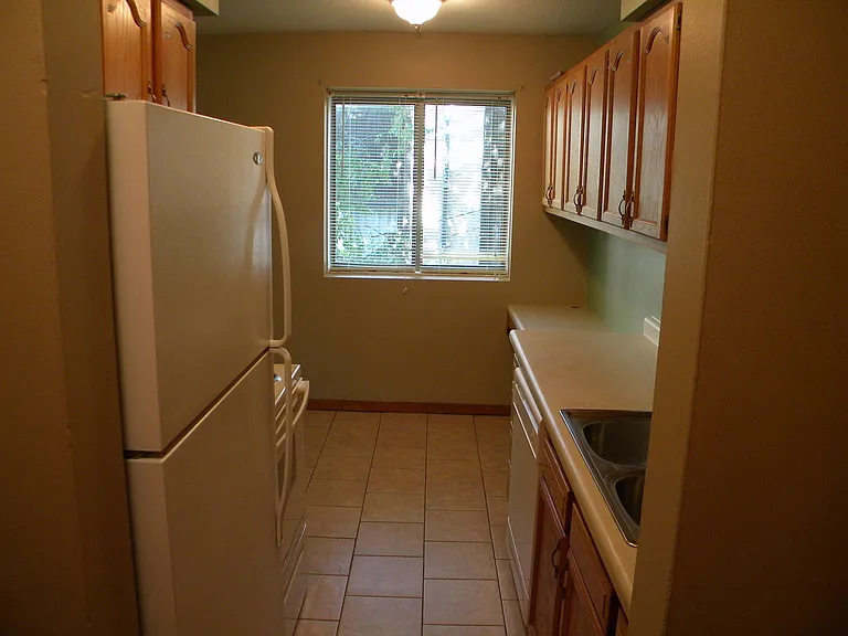 614 10th Ave SE #204 — Photo 13