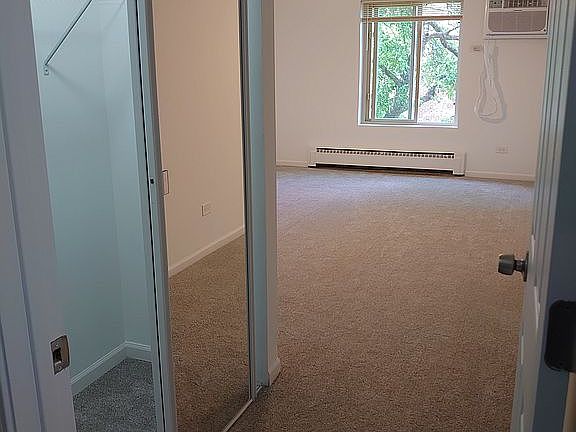 2nd image of 2415 N Kennicott Dr APT 2C