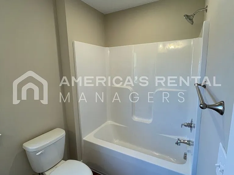 51 Oak Ridge Pl — Photo 32