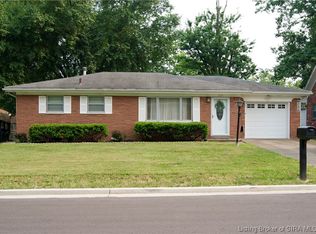 214 Robin Lynne Dr, New Albany, IN 47150
