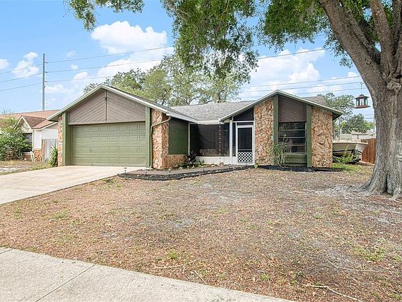 3rd image of 4105 Spring Way Cir