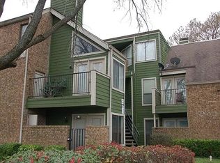 9815 Walnut St #102, Dallas, TX