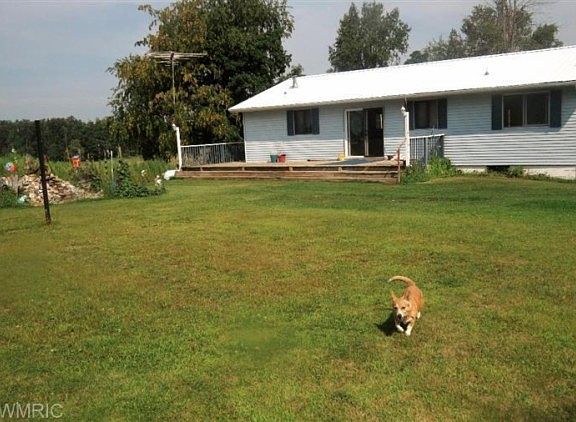3rd image of 1607 Hawkins Dr