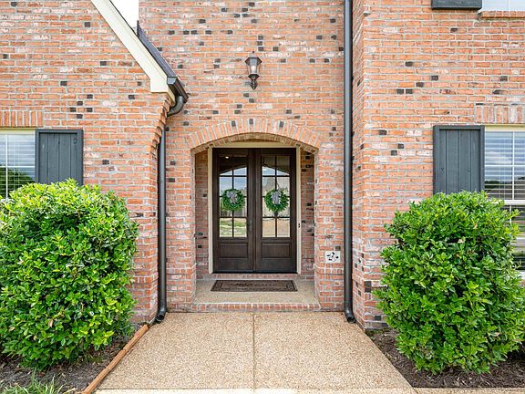 5th image of 455 Saunders Creek Cir