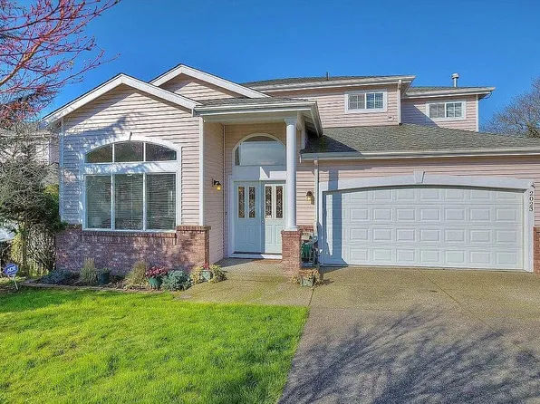 2021 Davis Ave S, Renton, WA 98055