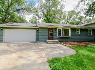 811 Ghostley Ln N, Champlin, MN 55316