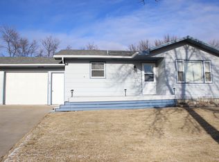 744 10 1/2 Ave W, West Fargo, ND 58078