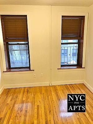 4th image of 328 W 44th St APT 36
