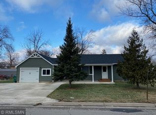 423 E Saint Paul St, Litchfield, MN 55355