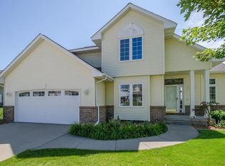 2905 Autumn Dr, Marion, IA 52302