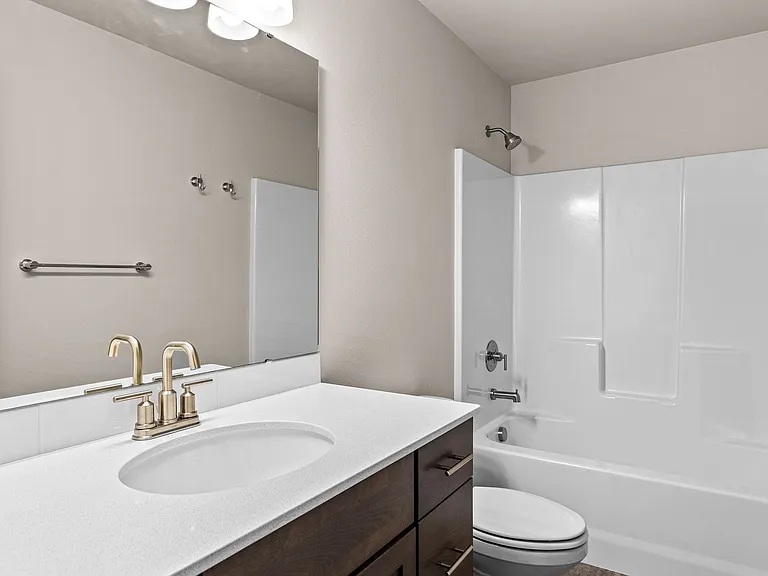 6716 W Washington Ave — Photo 17