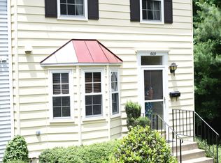 6109 Sweet Maple Ct, Springfield, VA 22152