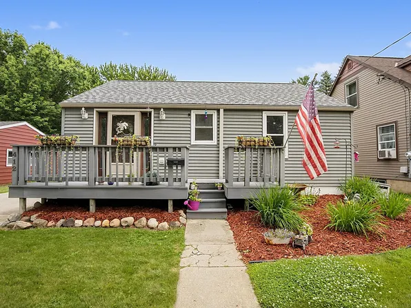 412 Red River Ave S, Cold Spring, MN 56320