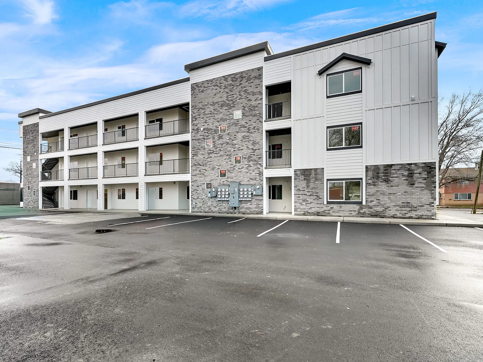 1 bed, 760 sqft, $1,275 — Photo 2