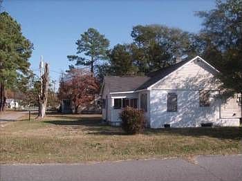 1st image of 2411 Marshall St