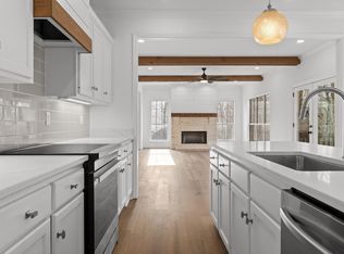 4715 Creek Point Ln, Signal Mountain, TN 37377