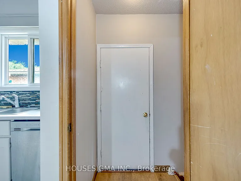 115 Scenic Wood Cres — Photo 21