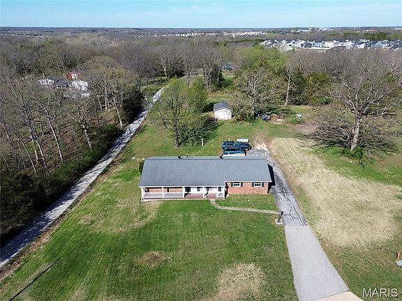 2nd image of 1251 Hepperman Rd
