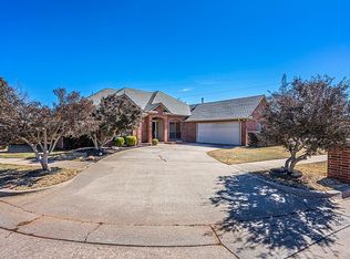 10400 Kristina Pl, Oklahoma City, OK 73162