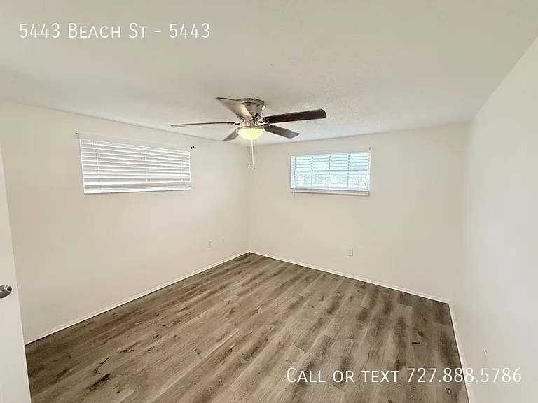 5443 Beach St #5443 — Photo 10