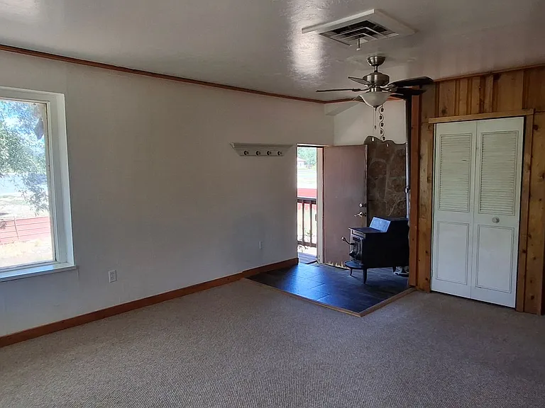 808 1/2 W Denver Ave — Photo 6