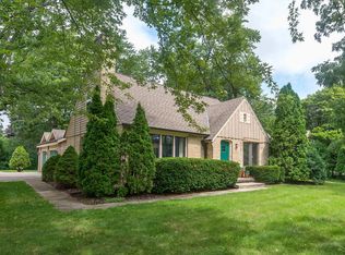 15180 Watertown Plank Rd, Elm Grove, WI 53122