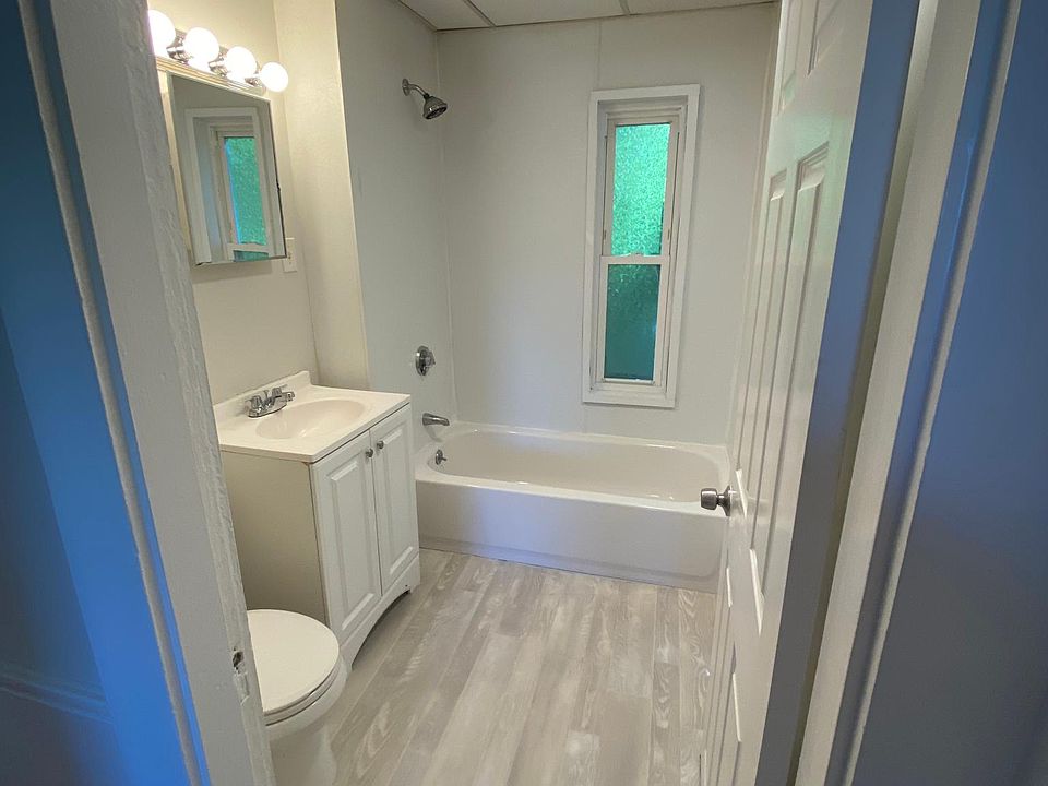 1st image of 10.5 Langdon St #1