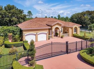 12801 SW 184th Ter, Miami, FL 33177