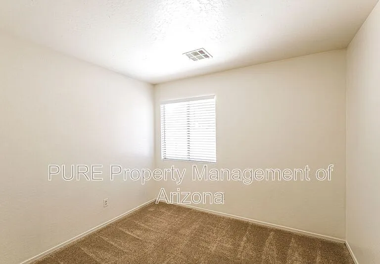 1816 S 106th Ln — Photo 27