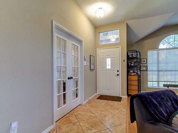 3rd image of 602 Grimsworth Ct