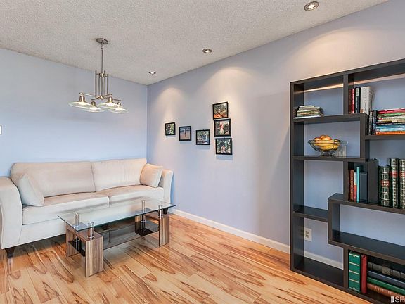 3rd image of 1031 Cherry Ave APT 83