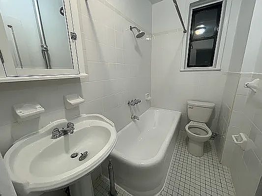 5th image of 41-50 44th St #C