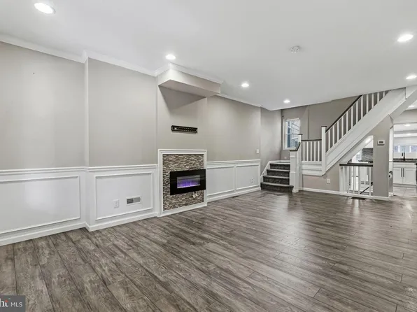 5520 N 7th St, Philadelphia, PA 19120