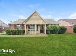 5848 Hickory Shadow Ln, Memphis, TN 38141