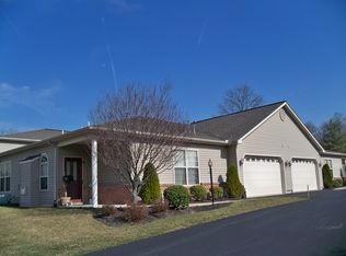 198 Meadowview Dr, Harrisburg, PA 17111